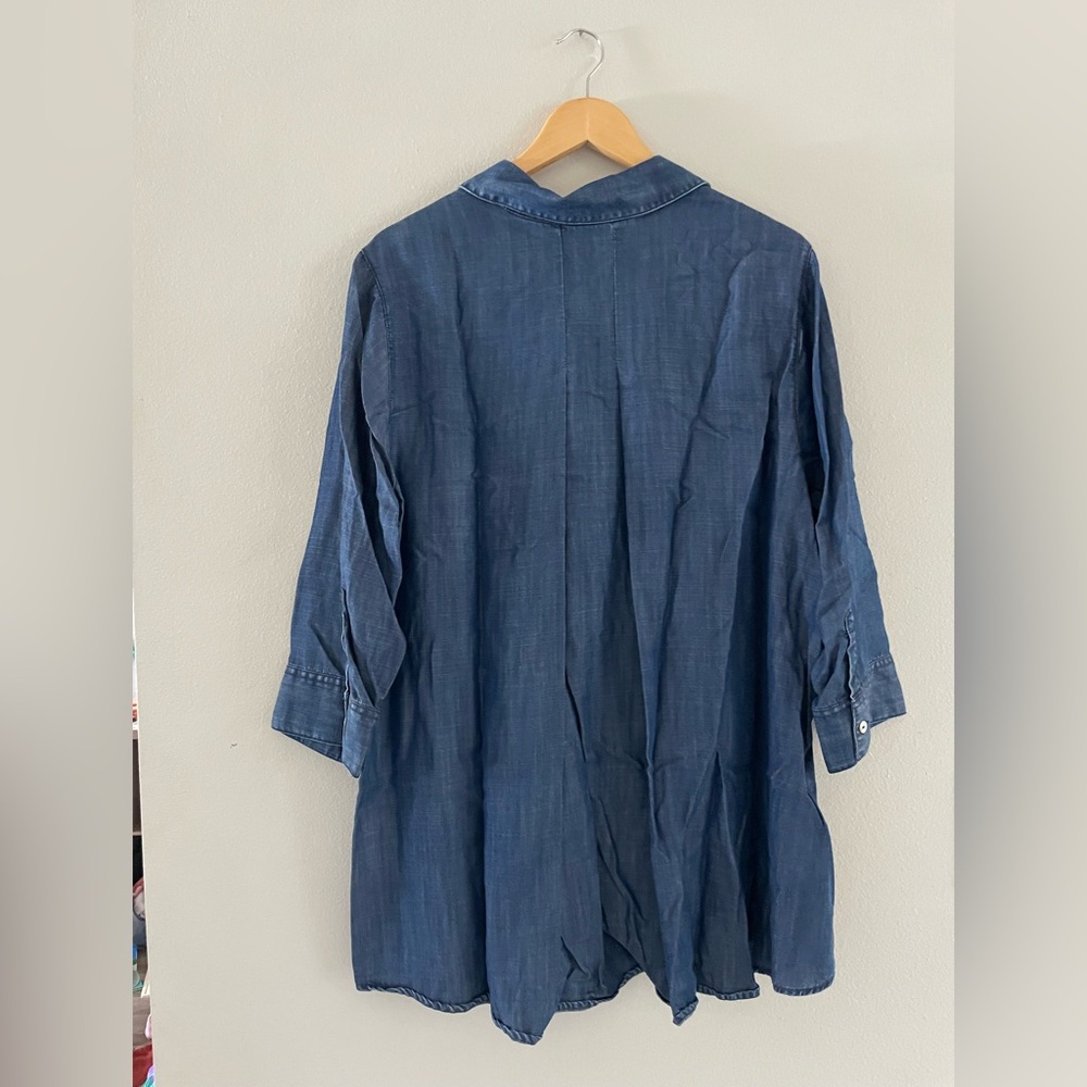 Foxcroft Blue Button Down Tunic Shirt - Picture 2 of 5